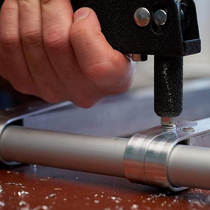 PINCE A RIVET | WITHDRAWALFIXING™ - Royaume Rénovation