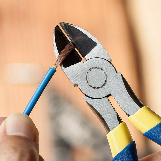 pince coupante | CUTTHREAD™ - Royaume Rénovation