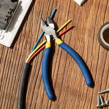 pince coupante | CUTTHREAD™ - Royaume Rénovation